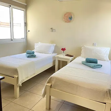 Luxury Nissi Beach *
